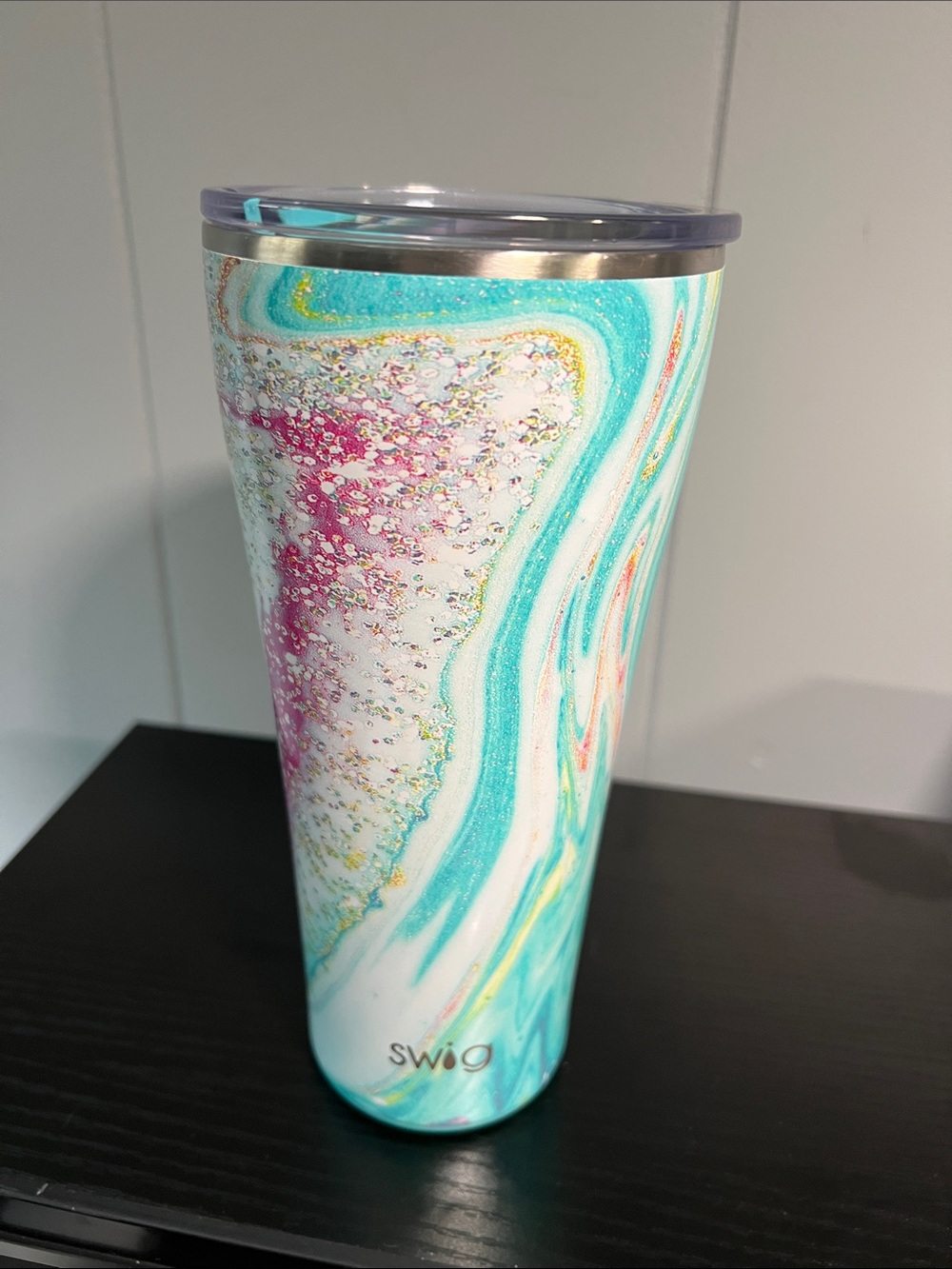 Very Gently used Swig Life 32oz Wanderlust Travel Tumbler
